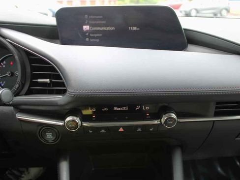Used 2022 MAZDA MAZDA3 s AWD/4WD image 13