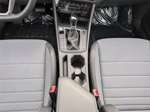 New 2026 Volkswagen Jetta SE image 18