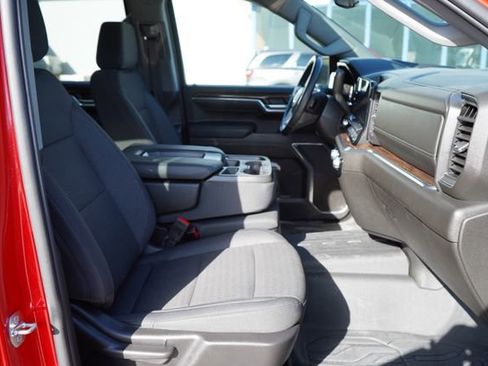 Used 2024 GMC Sierra 1500 Elevation image 60