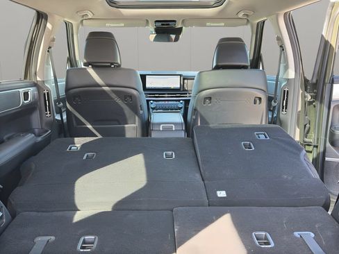 Used 2024 Hyundai Santa Fe Limited FWD image 38