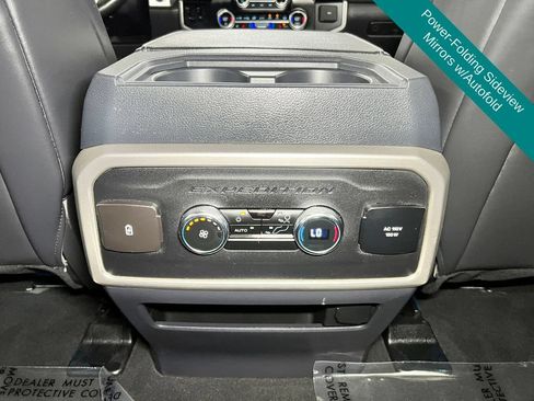 Used 2024 Ford Expedition Max XLT AWD/4WD image 16