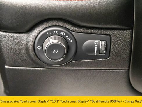 Used 2023 Dodge Durango GT image 22