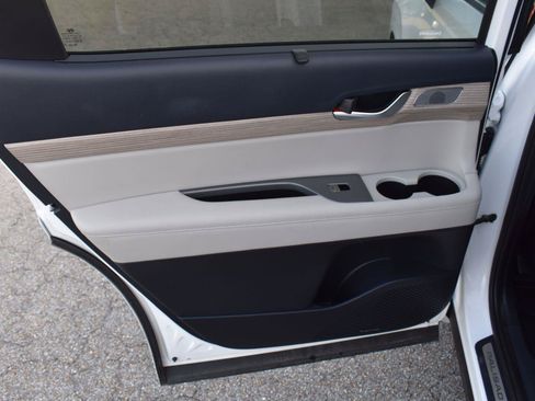 Used 2021 Hyundai Palisade Limited FWD image 46