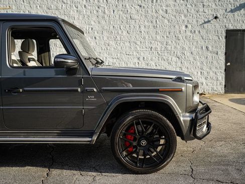 Used 2020 Mercedes-Benz G 63 AMG 4MATIC w/ G Manufaktur Interior Package image 16