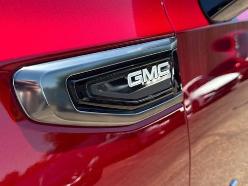 Used 2023 GMC Yukon AT4 w/ AT4 Premium Package AWD/4WD image 41