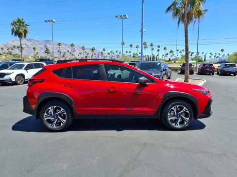 Used 2025 Subaru Crosstrek 2.0i Premium image 9