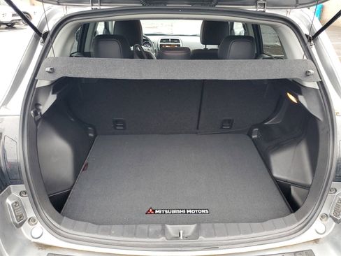 Used 2023 Mitsubishi Outlander Sport SE image 29