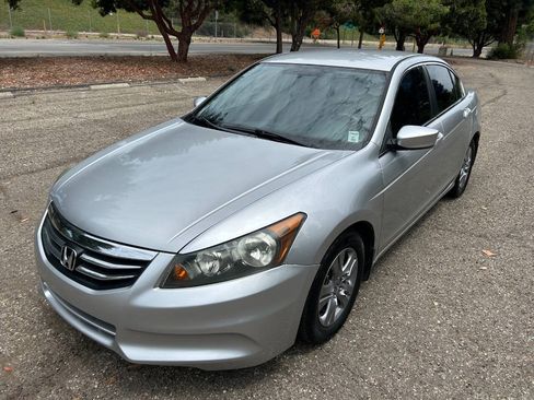 Used 2012 Honda Accord SE image 4