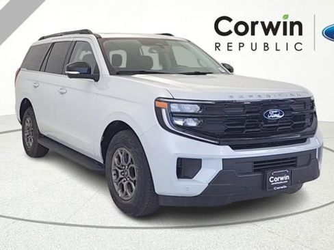 New 2026 Ford Expedition Active AWD/4WD image 1