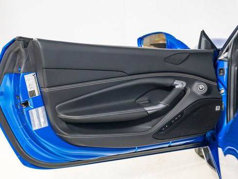 Used 2021 Ferrari F8 Tributo RWD image 24