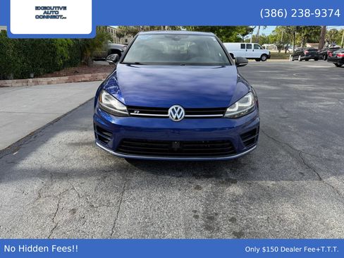 Used 2017 Volkswagen Golf R 4-Door image 2