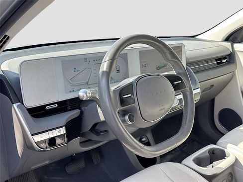 Used 2023 Hyundai Ioniq 5 SEL image 9
