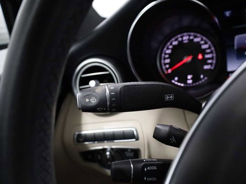 Used 2018 Mercedes-Benz C 300 Coupe image 27