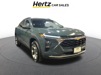 Used 2025 Chevrolet Trax LT