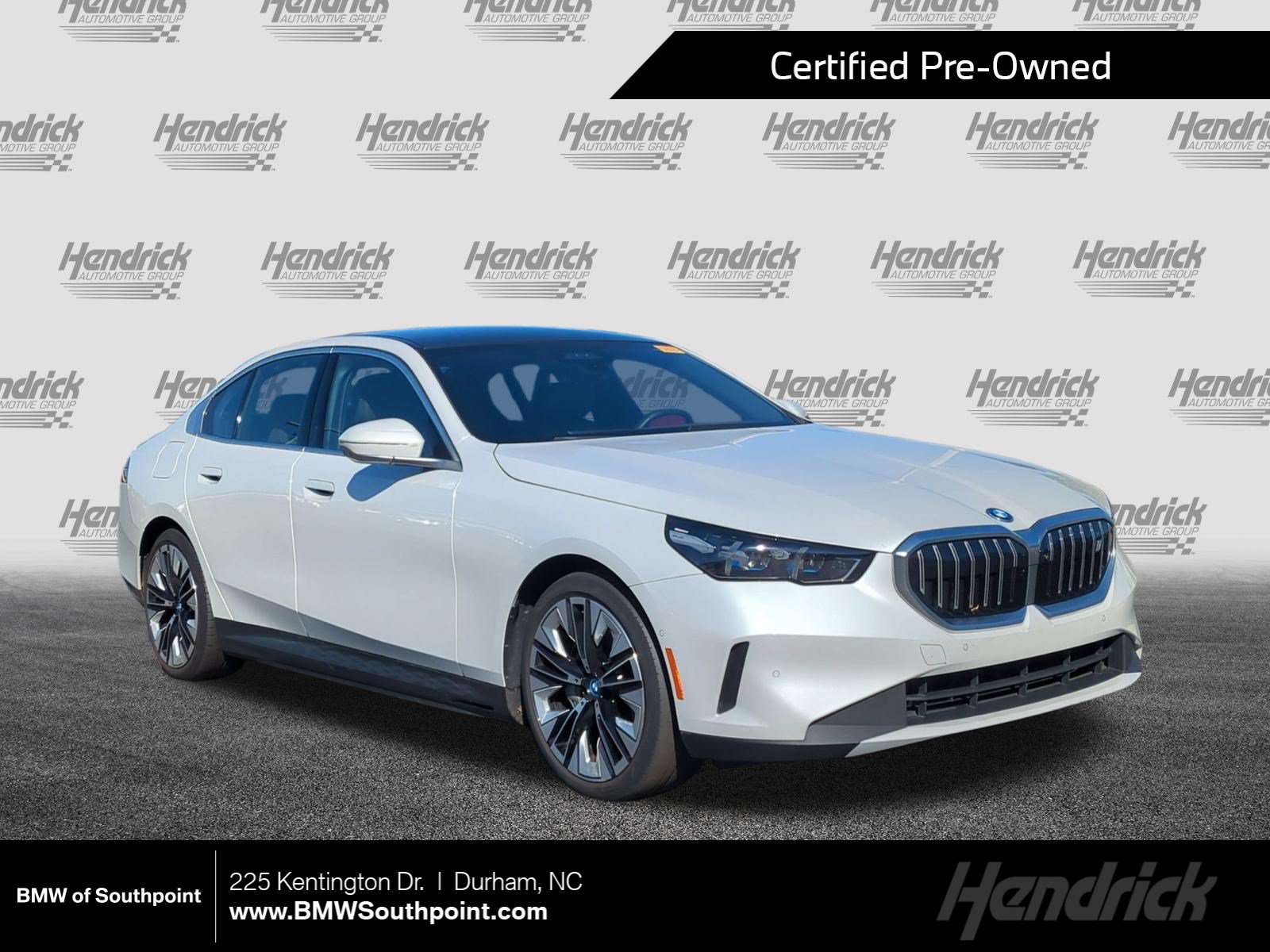 Used 2024 BMW i5 eDrive40i w/ Executive Package RWD image 1