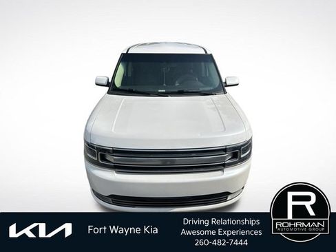 Used 2018 Ford Flex Limited w/ Equipment Group 301A AWD/4WD image 9