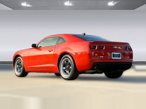 Used 2013 Chevrolet Camaro LS image 3