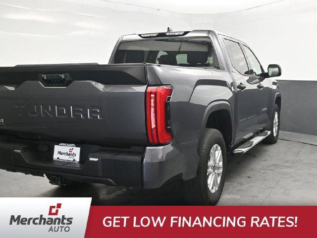 Used 2022 Toyota Tundra SR5 AWD/4WD image 7