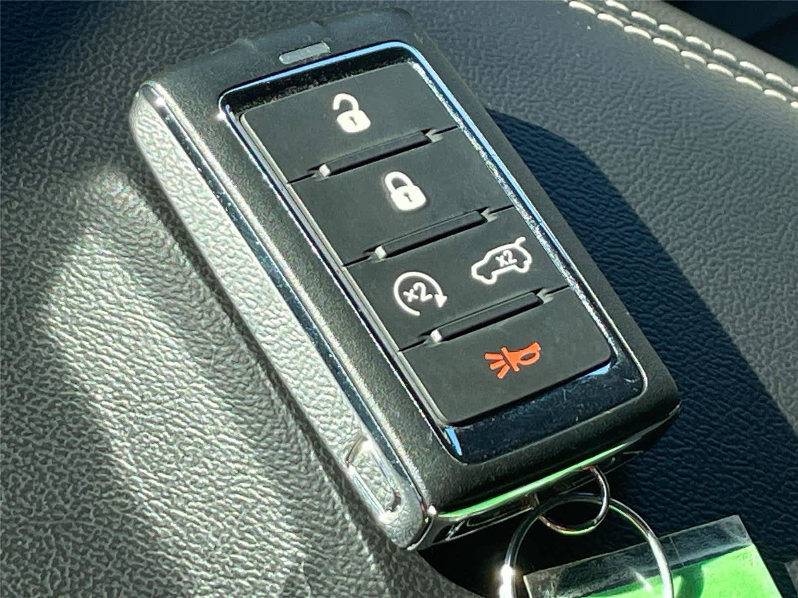 Used 2023 Jeep Grand Cherokee Altitude AWD/4WD image 30