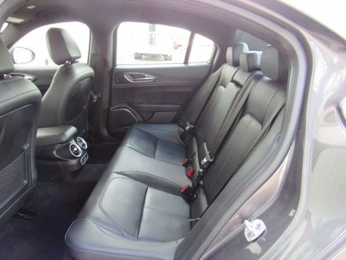 Used 2023 Alfa Romeo Giulia Sprint image 17