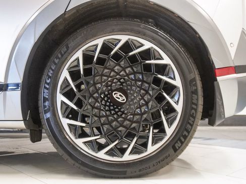 Used 2024 Hyundai Ioniq 5 Limited AWD/4WD image 40