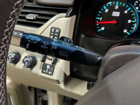 Used 2019 GMC Yukon Denali w/ Denali Ultimate Package AWD/4WD image 39