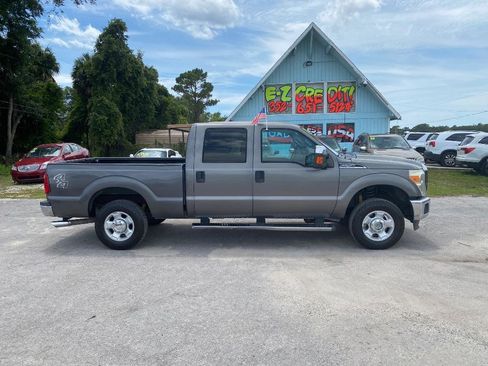 Used 2011 Ford F250 XLT w/ XLT Premium Pkg AWD/4WD image 6