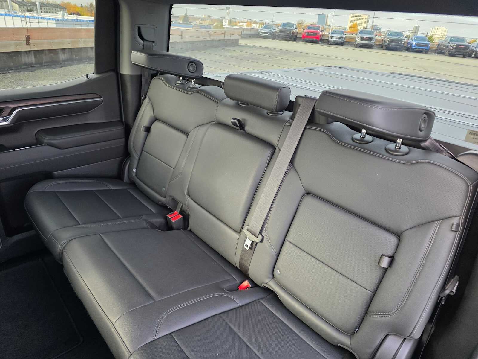 Certified 2022 GMC Sierra 1500 SLT AWD/4WD image 17
