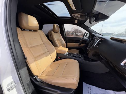 Used 2017 Dodge Durango Citadel w/ Premium Entertainment Group image 24