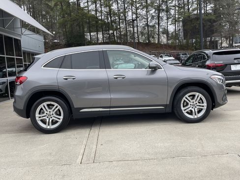 Certified 2022 Mercedes-Benz GLA 250 image 5