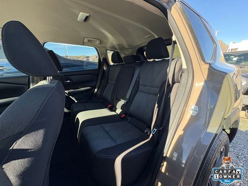 Used 2025 Nissan Rogue SV image 26