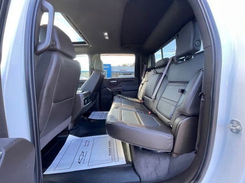 Used 2023 GMC Sierra 2500 Denali w/ Denali Ultimate Package image 21