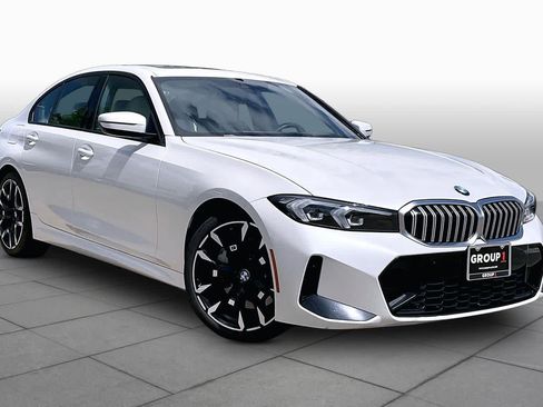 Used 2026 BMW 330i Sedan RWD image 3