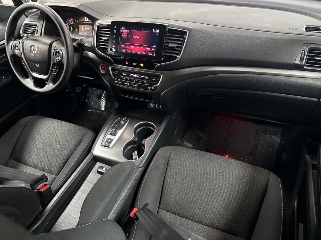 Used 2023 Honda Ridgeline Sport image 12