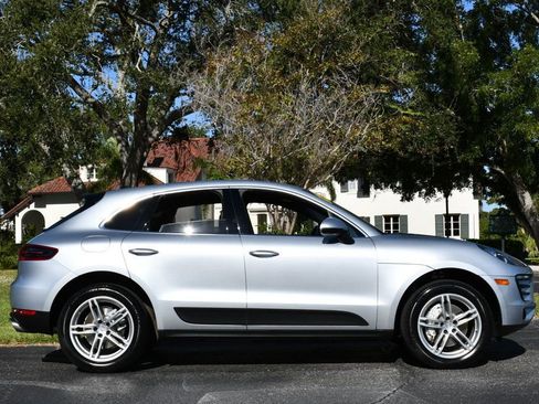 Used 2016 Porsche Macan S image 31