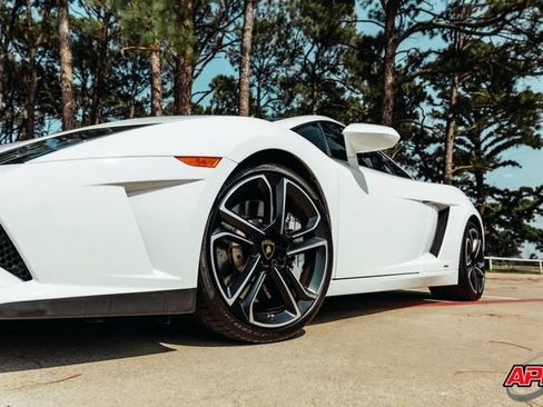 Used 2013 Lamborghini Gallardo LP 560-4 AWD/4WD image 33