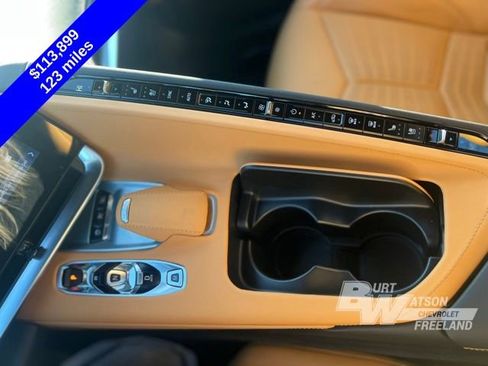 Used 2024 Chevrolet Corvette Z06 image 17