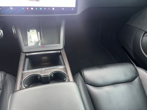 Used 2021 Tesla Model S Plaid AWD/4WD image 32