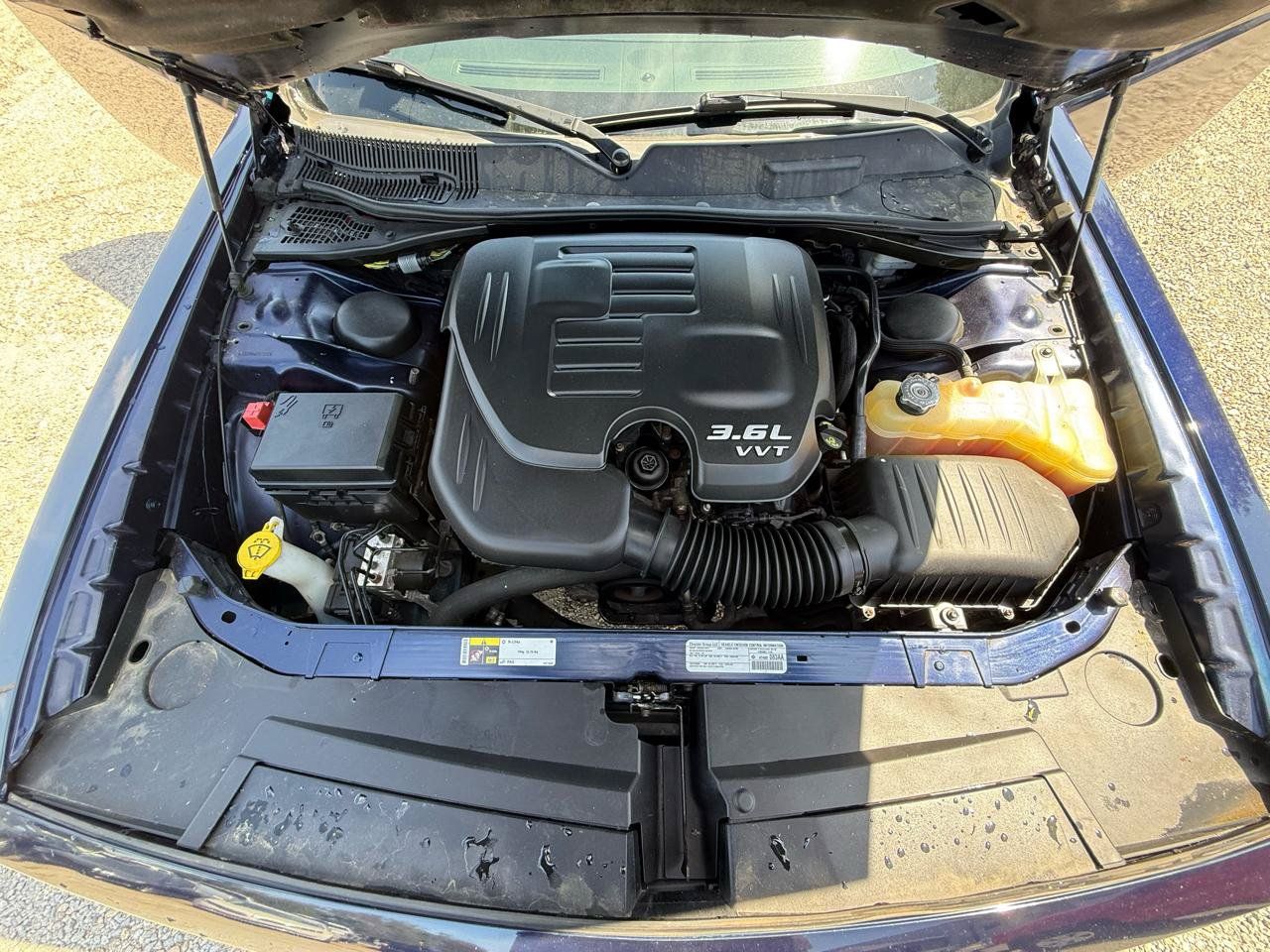 Used 2014 Dodge Challenger SXT RWD image 34