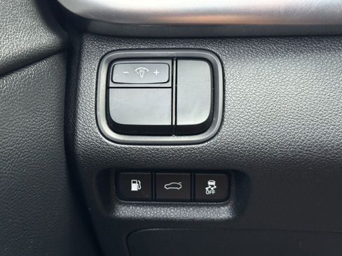 Used 2018 Kia Optima EX image 16