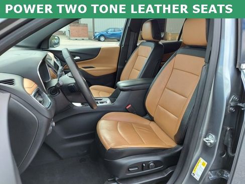 Used 2018 Chevrolet Equinox Premier image 3