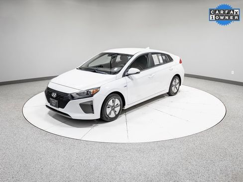 Used 2018 Hyundai Ioniq Blue image 31