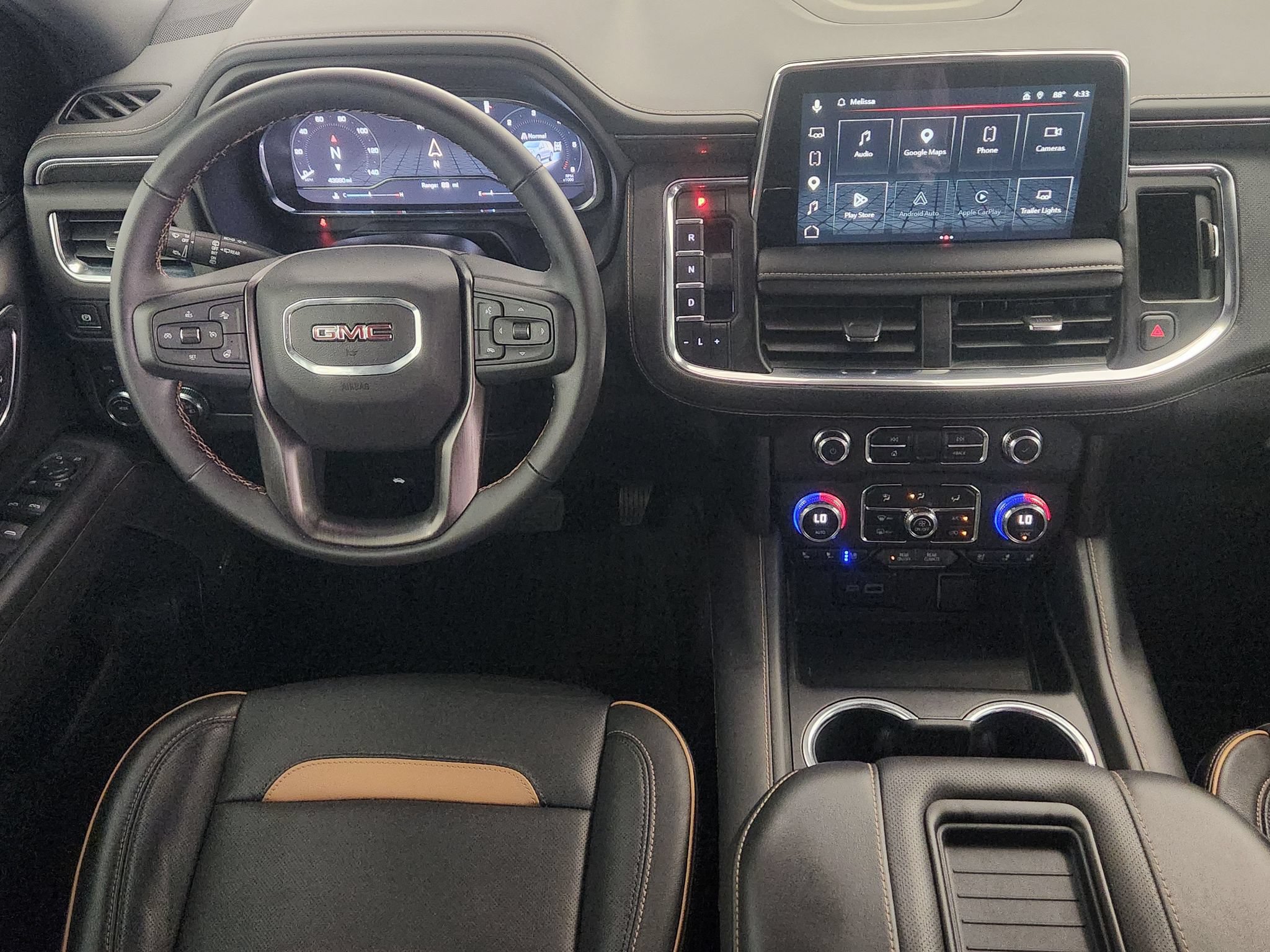 Used 2024 GMC Yukon AT4 w/ Technology Package AWD/4WD image 26