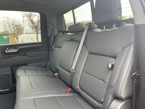 New 2026 GMC Sierra 2500 SLT w/ SLT Premium Package AWD/4WD image 28