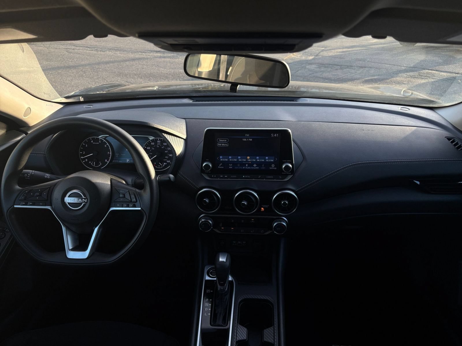 Used 2025 Nissan Sentra SV FWD image 28
