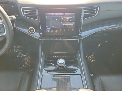 Used 2022 Jeep Wagoneer Series II image 17