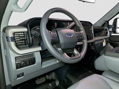 New 2026 Ford F350 XL w/ XL Chrome Package AWD/4WD image 8
