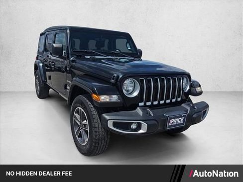 Used 2023 Jeep Wrangler Unlimited Sahara w/ Cold Weather Group AWD/4WD image 1