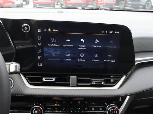 New 2026 Chevrolet Equinox LT w/ Convenience Package II image 11