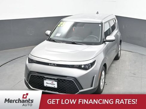 Used 2023 Kia Soul LX w/ Option Group 015 FWD image 33